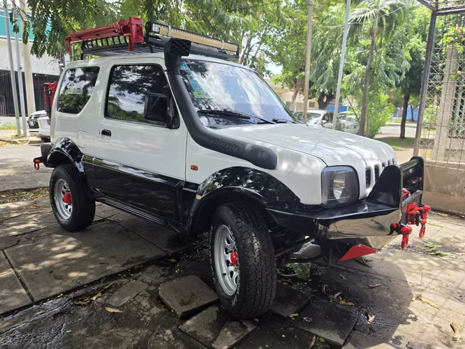 Venta suzuki jimny 4x4 usado - Imagen 2
