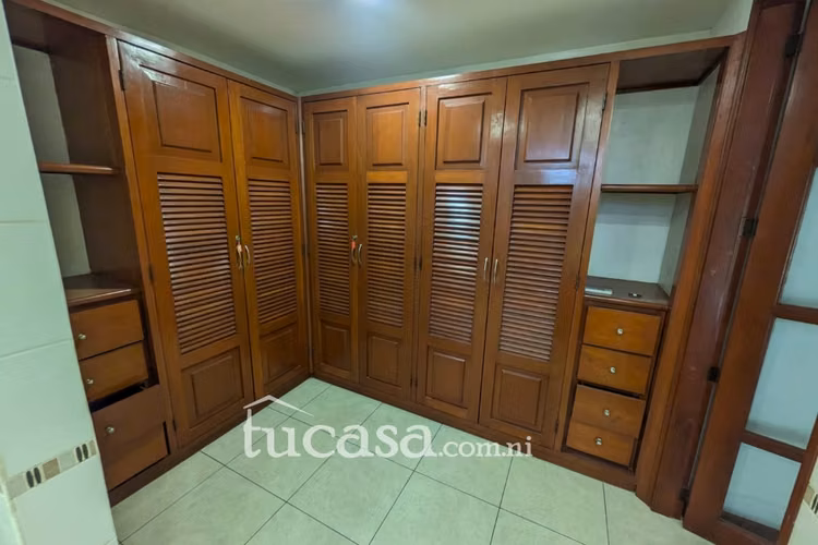 Renta con piscina en las cumbres  - Imagen 10