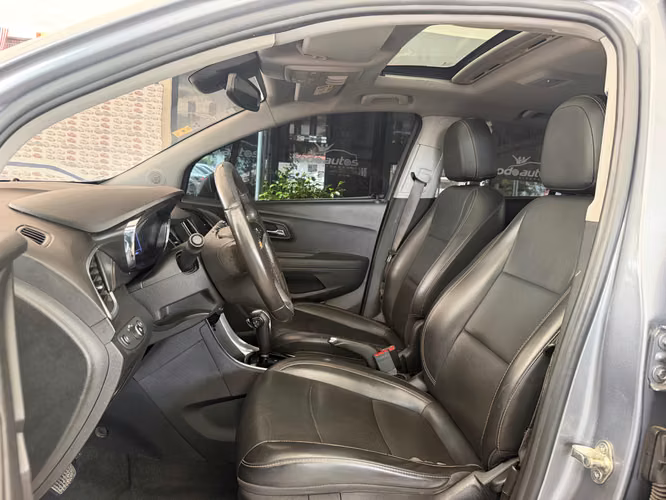 CHEVROLET TRAX PREMIER AÑO 2020 - Imagen 6