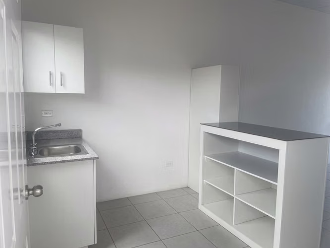 Alquiler de vivienda nueva en Ciudadela Trinidad - Imagen 4