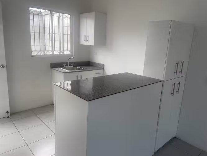 Alquiler de vivienda nueva en Ciudadela Trinidad - Imagen 5