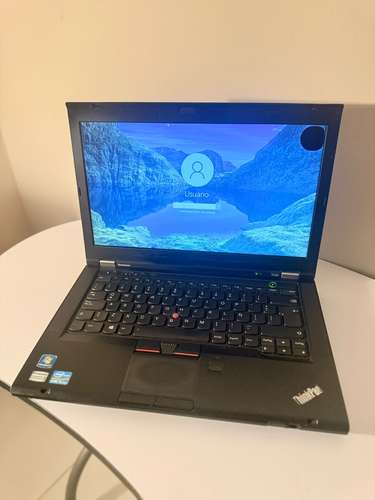 Computadora Lenovo core i5 de 14"