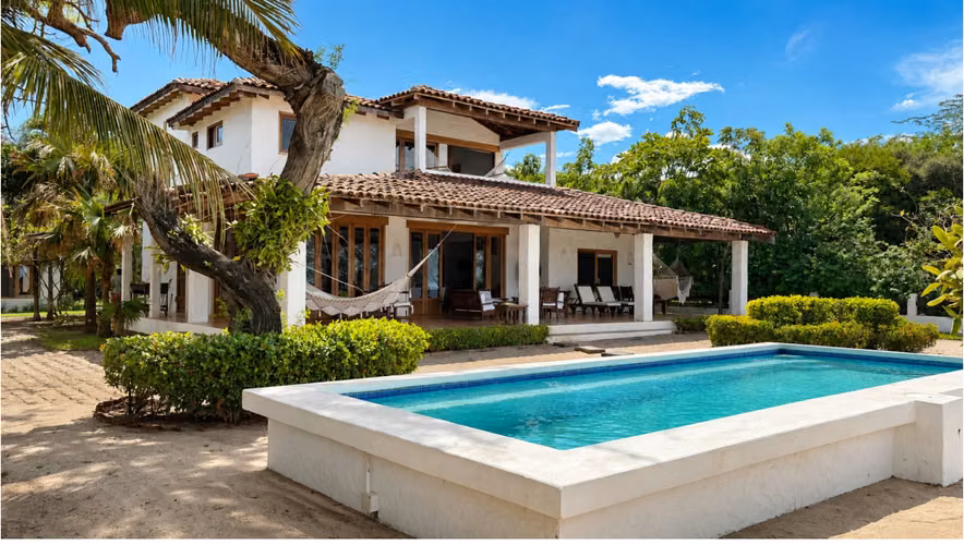 Beachfront Estate at Hacienda Iguana in Tola, Nicaragua - Imagen 2