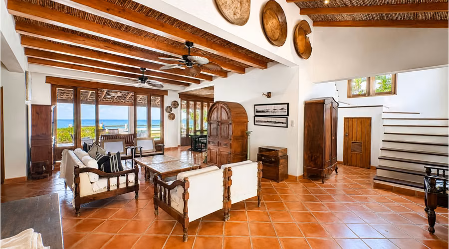 Beachfront Estate at Hacienda Iguana in Tola, Nicaragua - Imagen 7