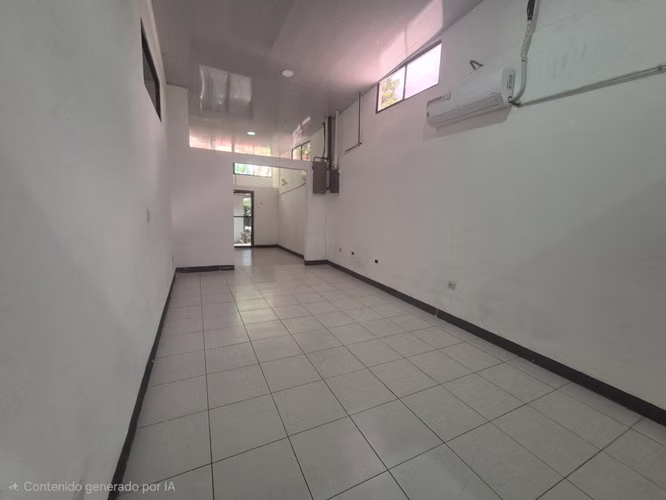 Renta de Oficina en Colonia Centro América, excelente  ubicación! - Imagen 7