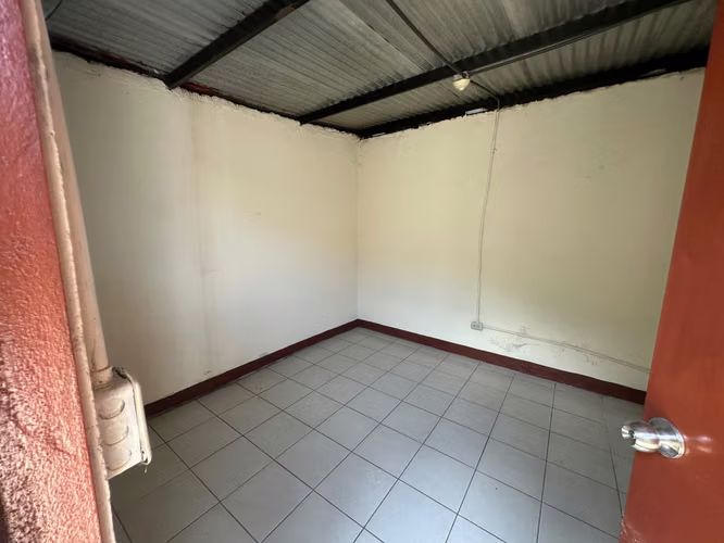 CASA EN VENTA | BATAHOLA SUR, MANAGUA - Imagen 6