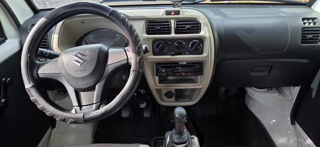 Se vende Suzuki Eeco 2024
