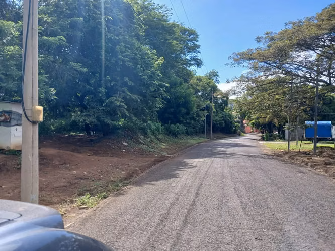 Espectacular terreno en venta en la primera etapa de Colinas de Santa Cruz, CG - Imagen 5