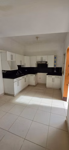 Casa en Venta en Residencial Praderas del Doral, Managua – US$65,000 - Imagen 14