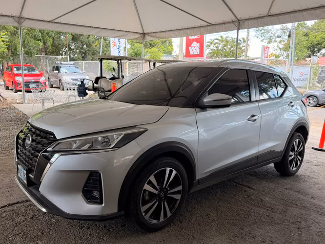 NISSAN KICKS AÑO 2025 - Imagen 2