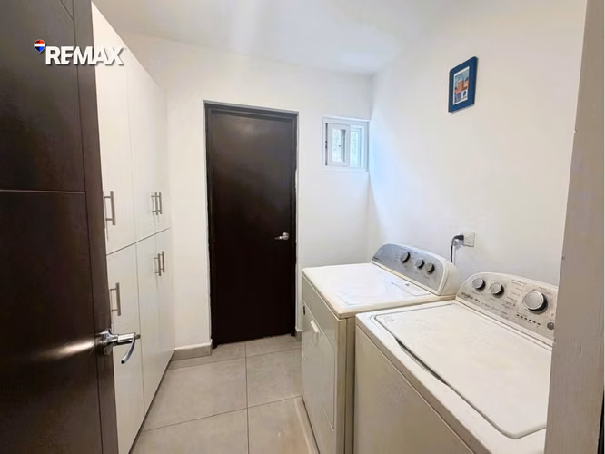 Casa Amueblada en Renta Condado San Esteban - Imagen 4