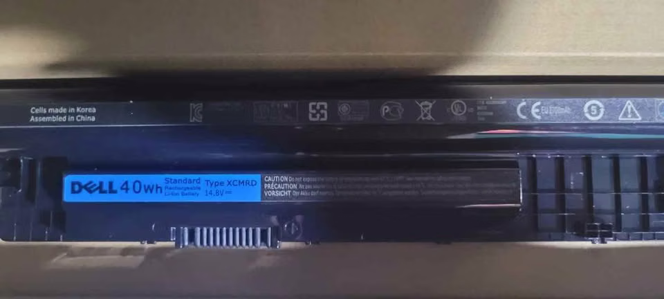 VENDEMOS BATERIAS PARA LAPTOPS INTERNAS Y EXTERNAS LLAMA AL 