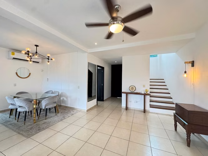 Alquiler de Casa en Santo Domingo 