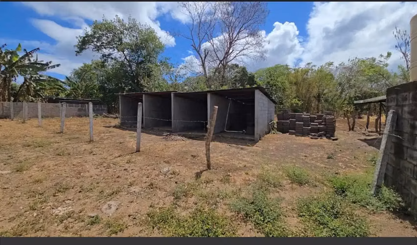 propiedad en venta - casa + finca + Picina.