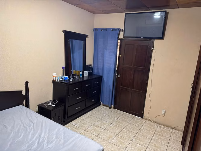 AP-Vendo casa en Bolonia - Imagen 8