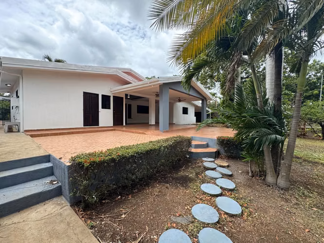 Rental House in Carretera a Masaya