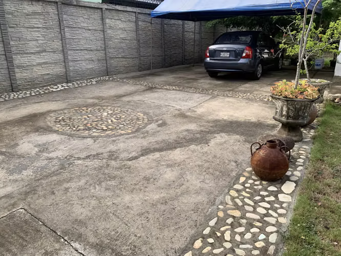 Casa cómoda con patio