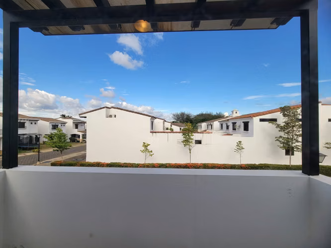 CASA EN RENTA | EL CORTIJO DE LA SIERRA – CARRETERA A MASAYA - Imagen 5