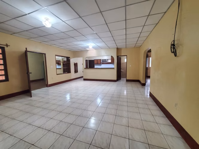 ¡EN RENTA! Hermosa casa en Carretera Masaya km 15 - Imagen 6
