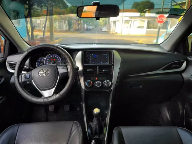 TOYOTA YARIS 2020  - Imagen 8