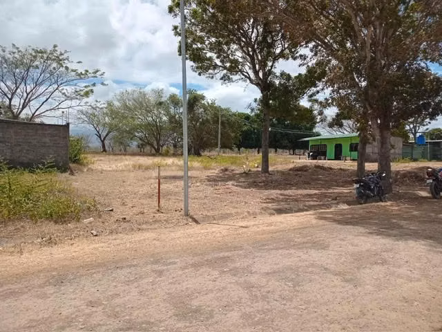 ¡Excelente Oportunidad de Inversión! Terreno en Venta en Carretera Granada-Masaya (Km 43)