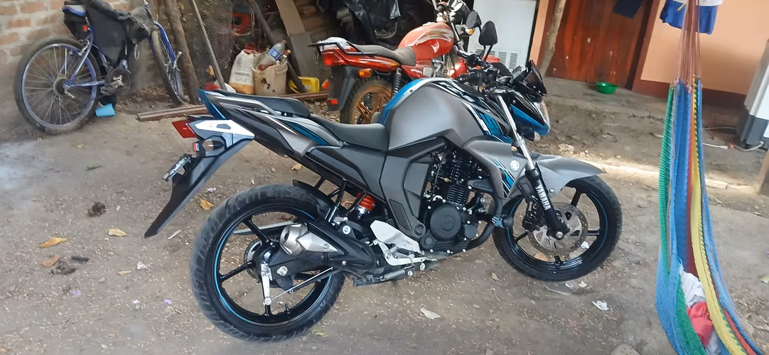 Yamaha 150 