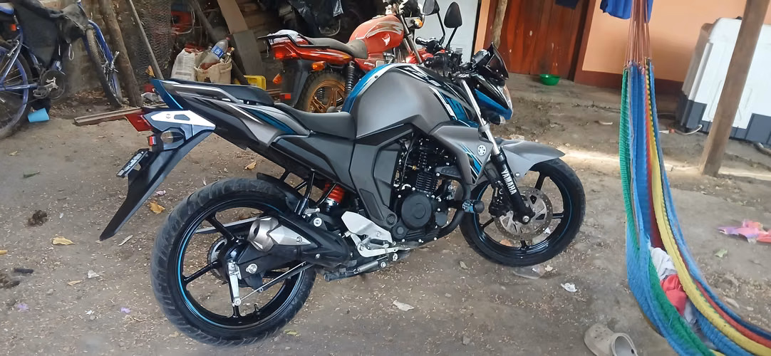 Yamaha 150 