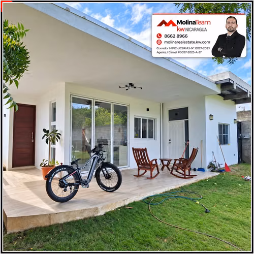 Casa Moderna con Amplio Terreno en Residencial Versalles – US$165,000