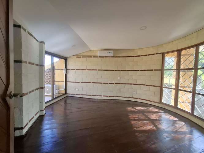 GG- Venta, casa con piscina y vista panorámica en Villa Fontana Sur. - Imagen 8