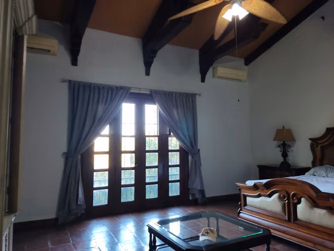 For Sale or Rent: Beautiful House on the Old Road to León.  - Imagen 10