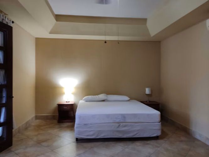 For Sale or Rent: Beautiful House on the Old Road to León.  - Imagen 12