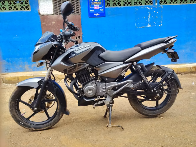 REMATE PARA HOY PULSAR 125 2026 NITIDA SOLO DE MONTARSE! - Imagen 7