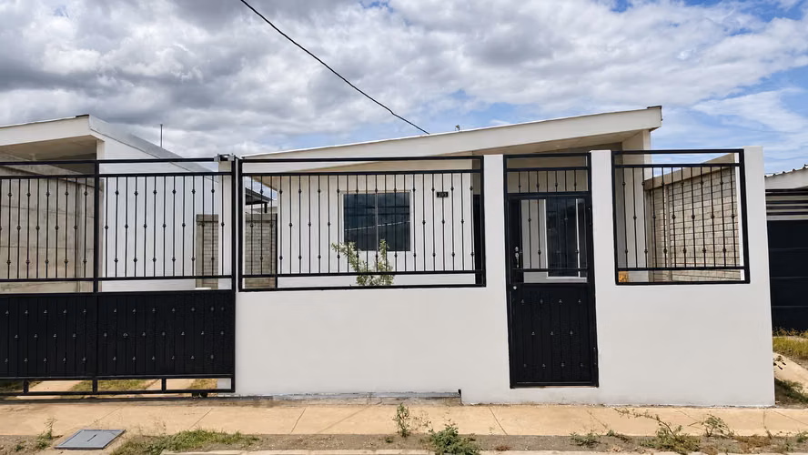 CASA EN VENTA | ALTOS DE MOTASTEPE, MANAGUA - Imagen 2