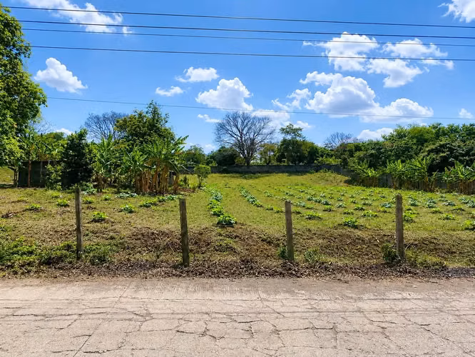 Se Vende Terreno en Santo Domingo - Imagen 4