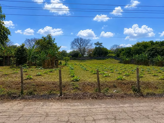 Se Vende Terreno en Santo Domingo - Imagen 3