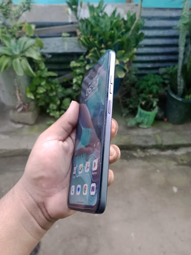 Moto g35 5G 256gb 4 RAM - Imagen 7