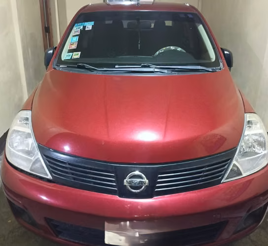 Nissan Tiida 2016, transmisión manual, en buen estado. - Imagen 4