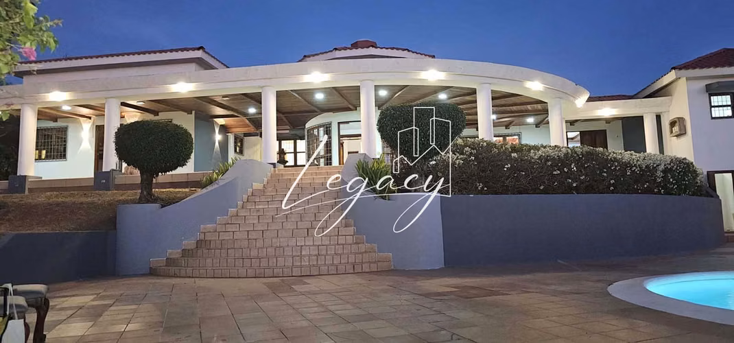 EG- Amplia residencia en renta con piscina y vista panorámica - Imagen 4