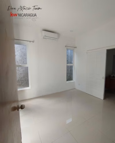 ¡En venta! Propiedad amplia y moderna dentro de Residencial, Managua.  - Imagen 6