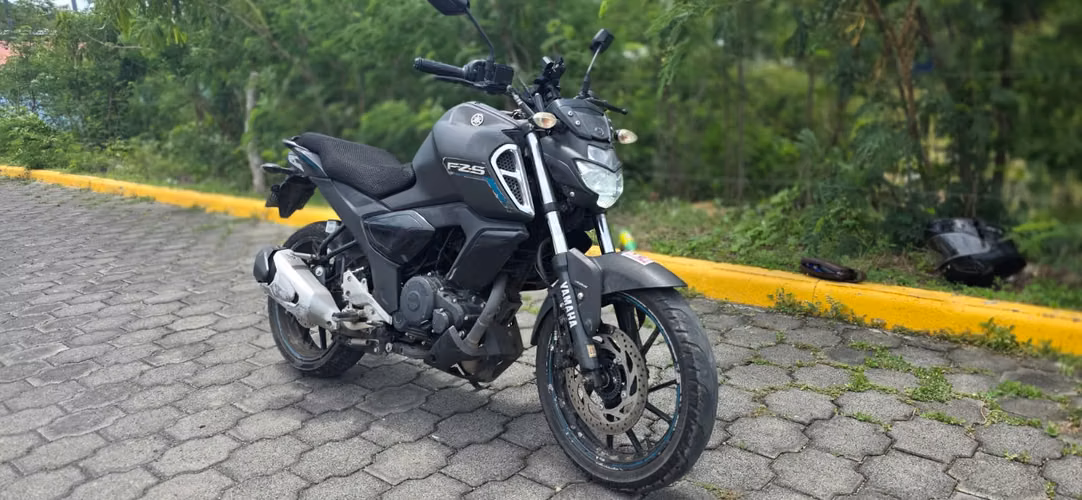 Yamaha FZ 150 V3 2023 - Imagen 4