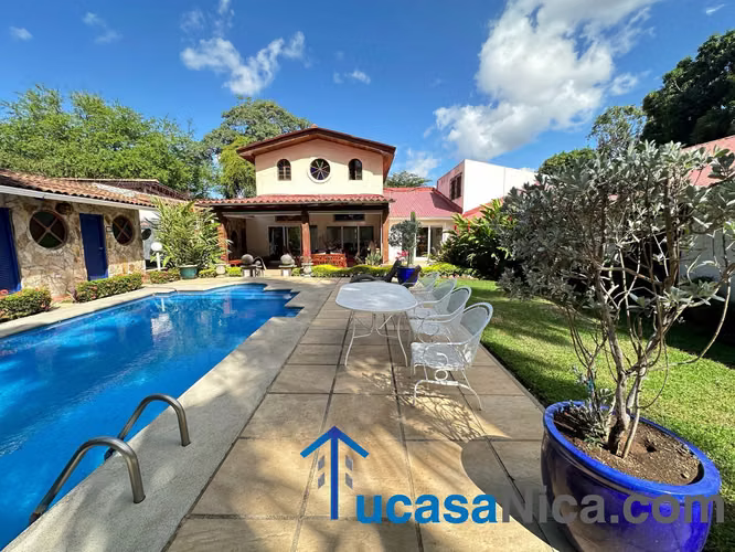 SE RENTA ESPECTACULAR CASA AMUEBLADA EN MIRADOR DE SANTO DOMINGO – MANAGUA