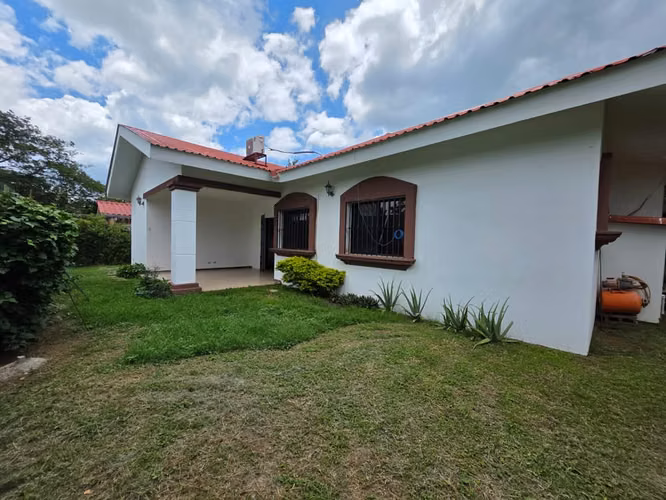 FP- Rento house in Santa Anita
