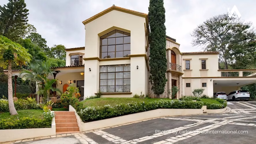 RESIDENCIA DE LUJO EN MONTE TABOR, MANAGUA - NICARAGUA.