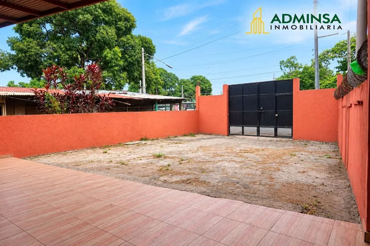 Hermosa y amplia casa esquinera en venta! - Imagen 6