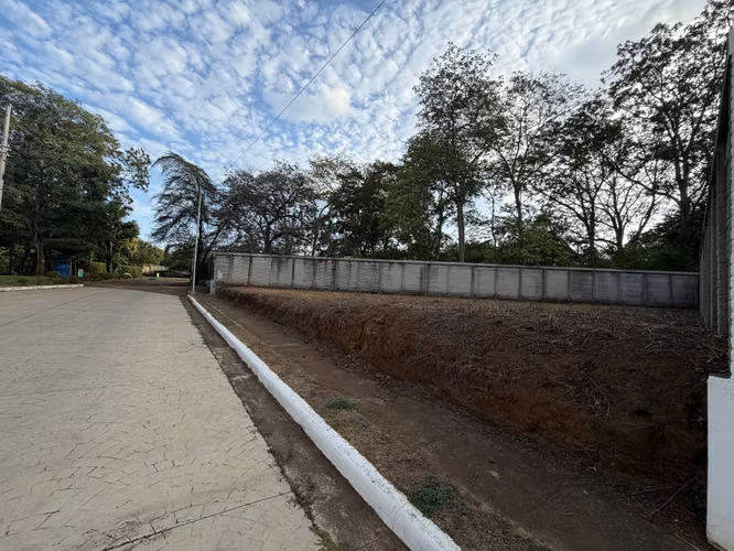 TP - TERRENO EN RESIDENCIAL MONTECLARA / U$42,000 - Imagen 6
