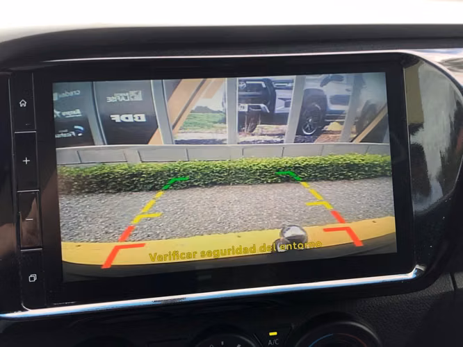 Toyota Hilux 2026 - Imagen 9