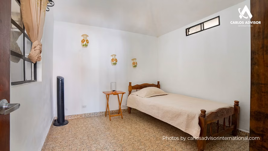     CASA DE LUJO EN JINOTEPE, CARAZO - NICARAGUA