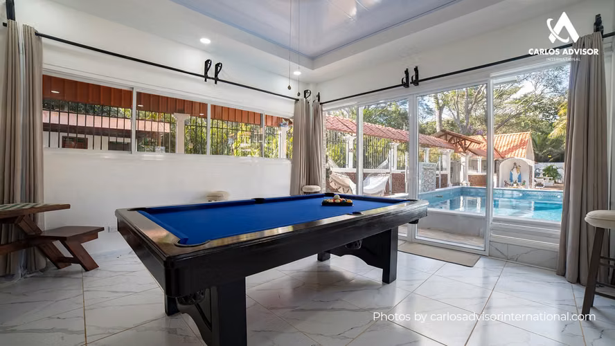     CASA DE LUJO EN JINOTEPE, CARAZO - NICARAGUA