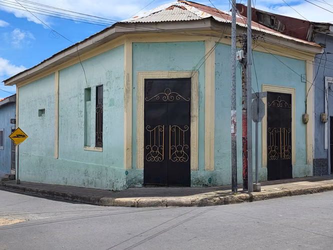 FH | En Venta Casa con Potencial Comercial | Centro de Diriamba - Imagen 2