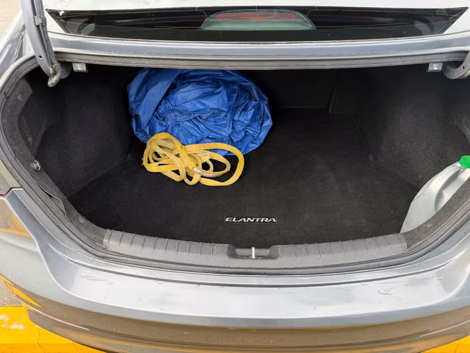 Hyundai Elantra 2017 Automático 